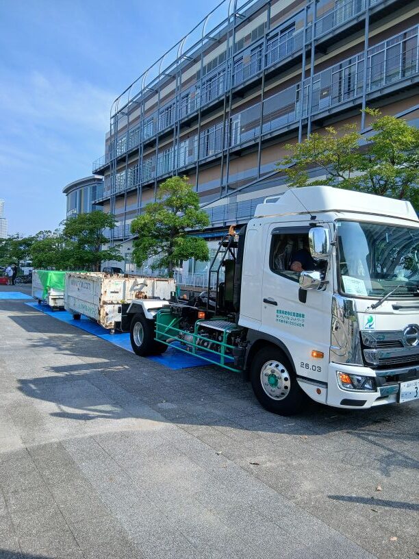 コンテナ設置と山の天気